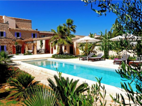 CASA 3 LEONES - Stadthaus im Fincastil mit Longpool, Patio, Garten